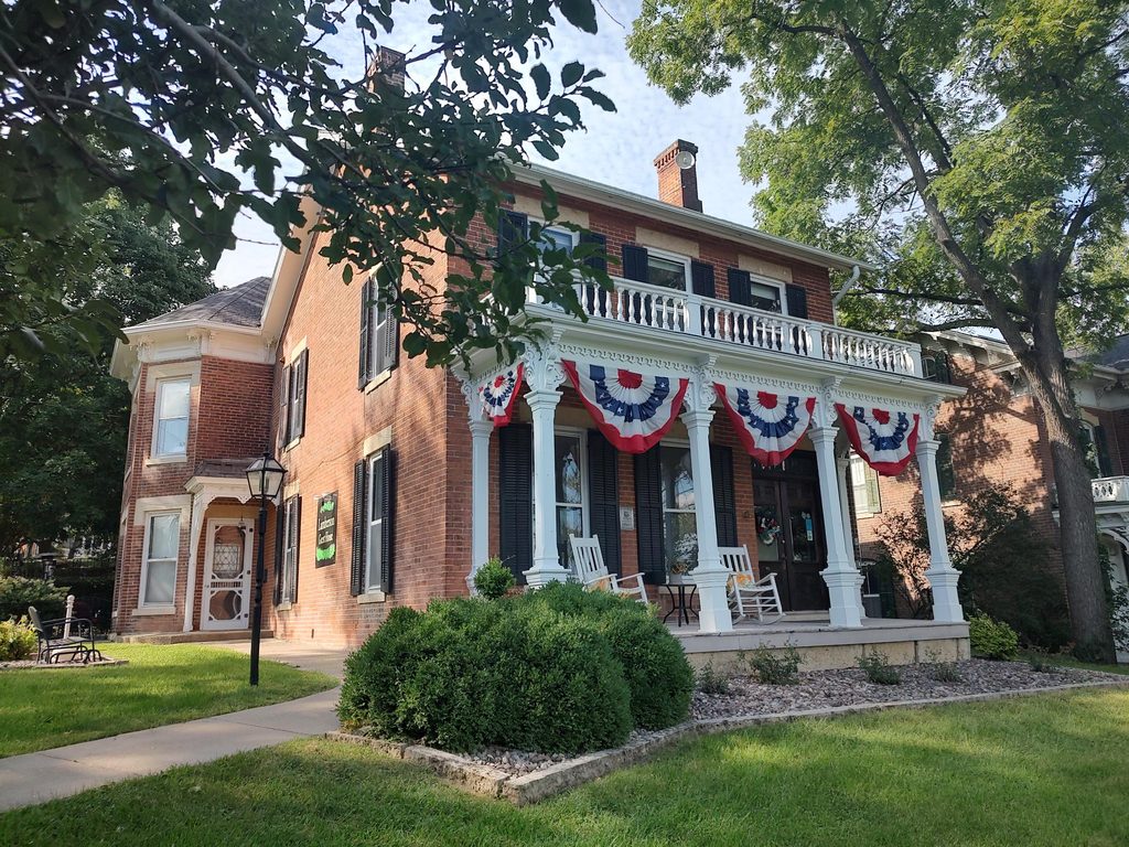 Exterior of Lmberson Guest House