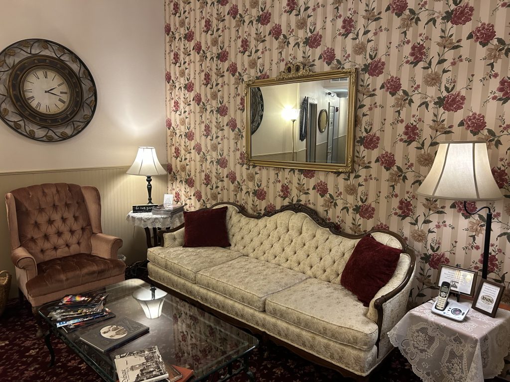 Main Lobby of the Main Street Inn in Galena, IL