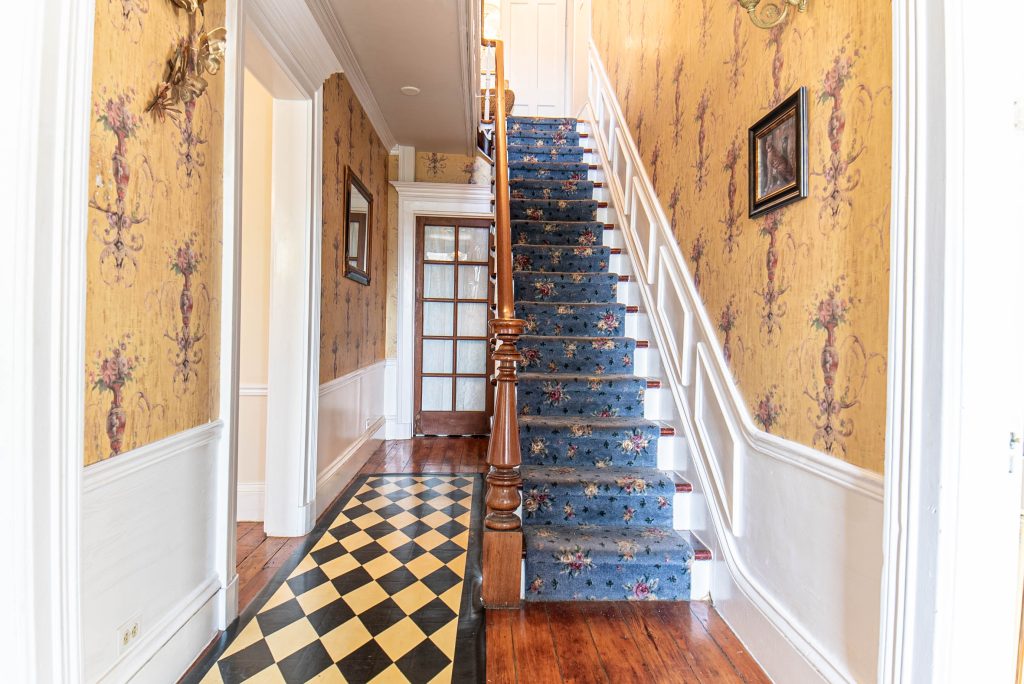 Main Entrance and staircase