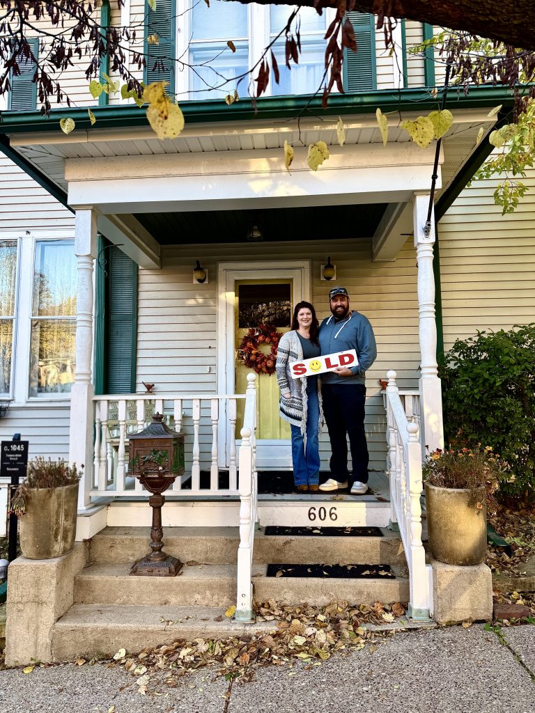Innkeepers Shane and Dawn at Avery House Bed and Breakfast